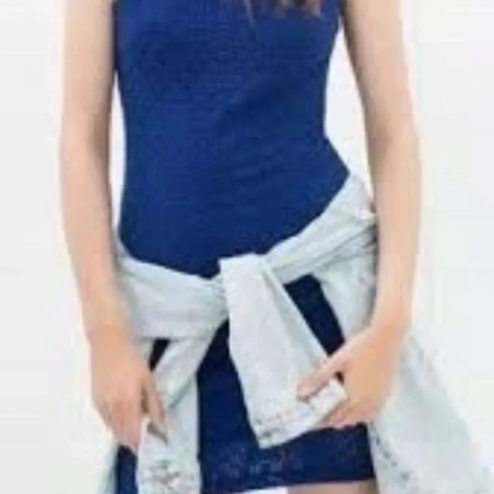 Zara blue crochet